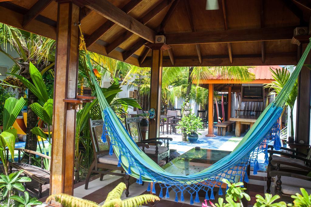 Natural Surf House Hostel Himmafushi Buitenkant foto