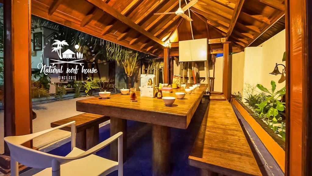 Natural Surf House Hostel Himmafushi Buitenkant foto
